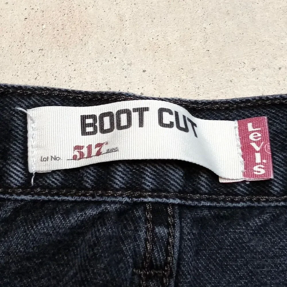 *READ* Vintage Levis 517 Bootcut Jeans Fits 30x34 Black Western Cowboy Y2K
